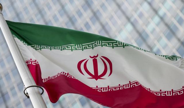 İran’daki protestolarda can kaybı artıyor: 42 ölü, binlerce gözaltı