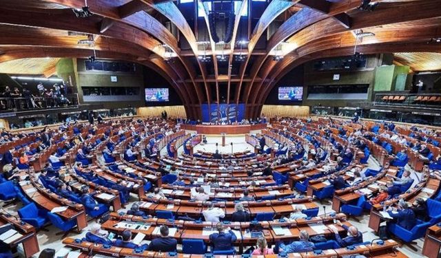 İranlı Diplomatlara Avrupa Parlamentosu Kapıları Kapandı