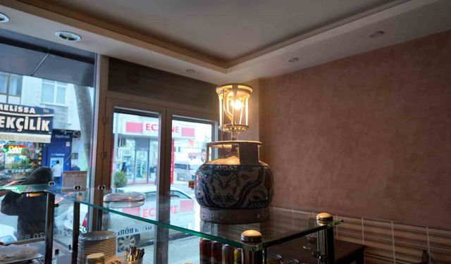 Avcılar'da saatler süren elektrik kesintileri vatandaşları mağdur etti