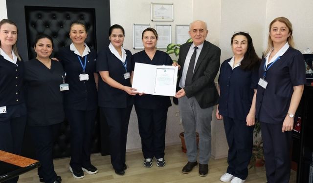 BUÜ'lü hemşirelerin uluslararası bilimsel yayın başarısı