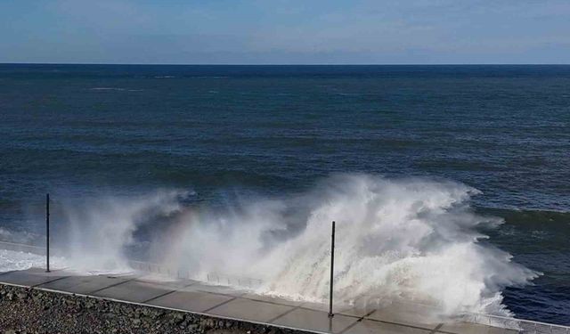 Doğu Karadeniz'de fırtına uyarısı
