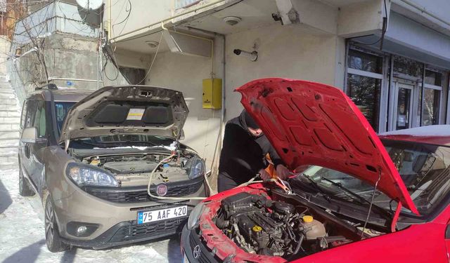 Dondurucu soğuklar araçları çalıştırmadı