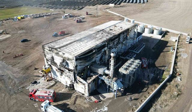 Elektrik üretim tesisinde çıkan yangın kontrol altına alındı