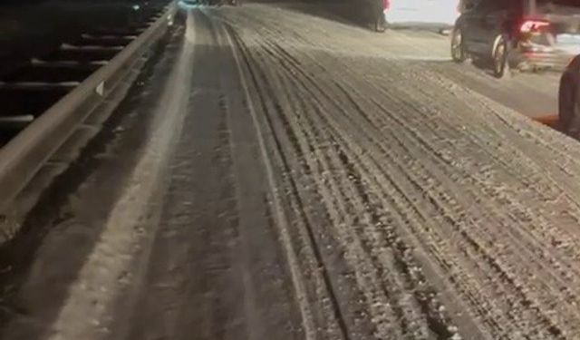 Erzurum'da kar yağışı hayatı olumsuz etkiliyor