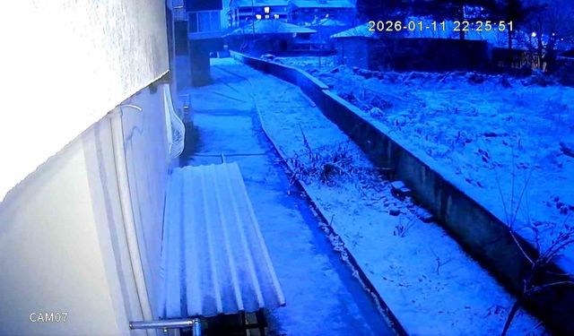 Kırşehir'de kar yağışı öncesinde gökyüzü aydınlandı