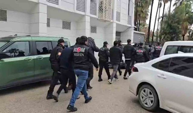 Mersin polisinden 117 milyon TL'lik tefecilik operasyonu: 12 şüpheli yakalandı