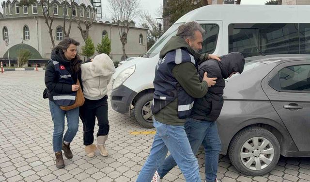 Samsun'da uyuşturucu ticaretinden 1'i kadın 2 kişi tutuklandı