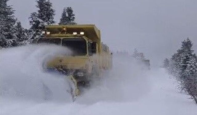 Sinop'ta 56 köy yolu kapalı, 5 köyde enerji yok