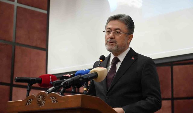 Tarım ve Orman Bakanı İbrahim Yumaklı'dan CHP'li belediyelere su eleştirisi: