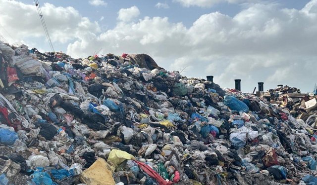 İzmir’de Çevre Kirliliğine Ağır Fatura: İki Belediyeye 9.3 Milyon TL Ceza!