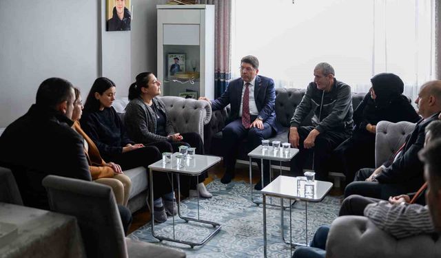 Adalet Bakanı Tunç, Atlas Çağlayan'ın ailesini ziyaret etti