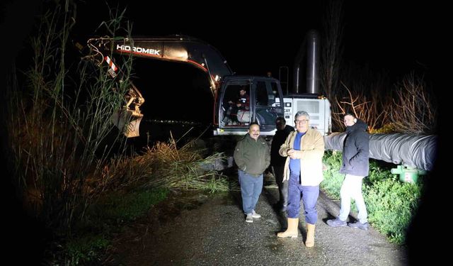 Aydın'da Emirdoğan Çayı taştı