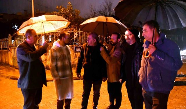 Aydın'da taşkın alarmı: Söke'de dere kenarındaki evler tahliye edildi