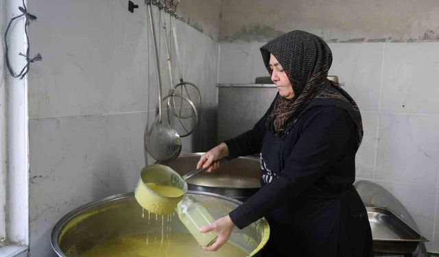 Bu köyde iftar vakti evlerde yemek pişirmek yasaklandı