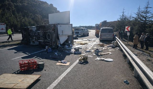 Denizli'de feci kaza: Baba ve oğlu hayatını kaybetti
