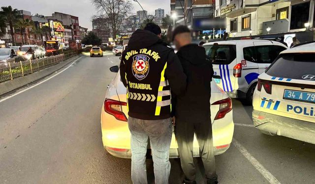 Kağıthane'de trafik güvenliğini tehlikeye düşüren sürücüye 83 bin TL ceza