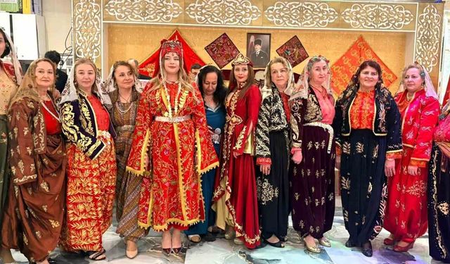 Kütahya'da 'Şalvarını Al Gel' etkinliğiyle geleneksel giyim kültürü yeniden canlandı