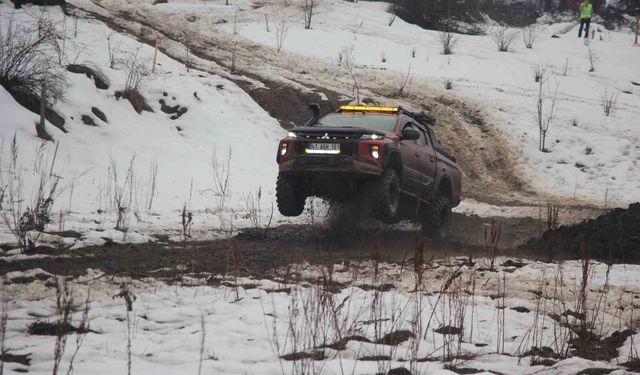 Şavşat'ta 5. Off-Road Oyunları nefes kesti