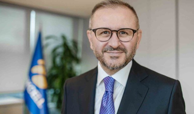 ''32 yıldır attığımız her adımla ülkemizin dijitalleşme serüvenine yön veriyoruz''