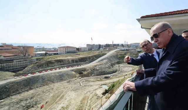 Cumhurbaşkanı Erdoğan, Cerrahpaşa Tıp Fakültesi Hastanesi inşaatında inceleme yaptı