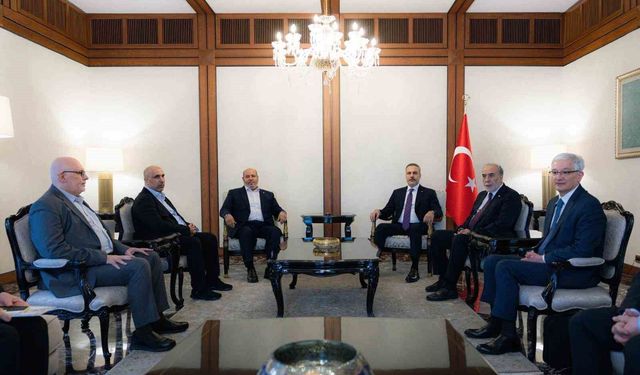 Dışişleri Bakanı Hakan Fidan, Hamas Siyasi Büro Üyesi Halil Hayye başkanlığındaki Hamas heyeti ile Ankara'da görüştü.