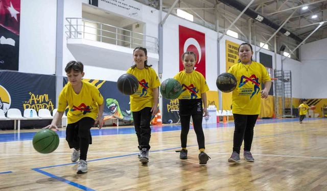 Hem spor hem kardeşlik: Dördüzler basketbolda buluştu