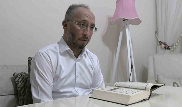 Kur'an-ı Kerim'i ezberlemenin ötesine geçti: Ayetlerin sayfasını ve satırını saniyeler içinde söylüyor