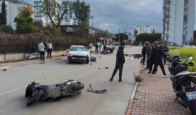 Motokurye feci kazada hayatını kaybetti, son yolculuğuna meslektaşları konvoyla uğurladı