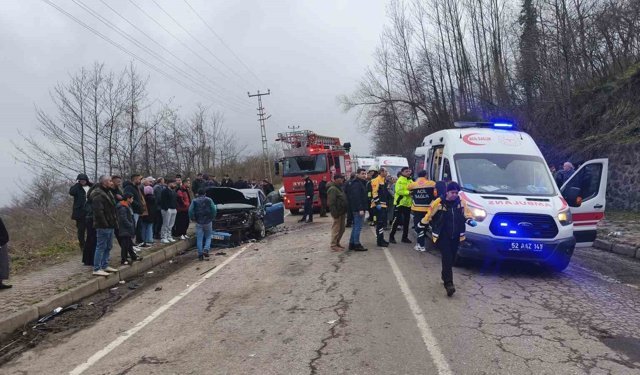 Ordu'da iki ayrı trafik kazasında 12 kişi yaralandı