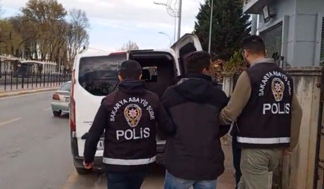 Sakarya emniyeti bir ayda aranan 325 şahsı yakaladı
