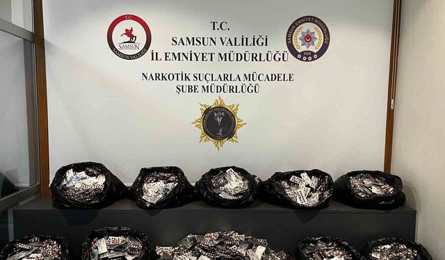 Samsun'da narkotik operasyonu: 52 bin 206 adet uyuşturucu hap ele geçirildi