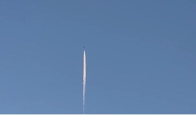 Savaş uçaklarından sınırda devriye uçuşu