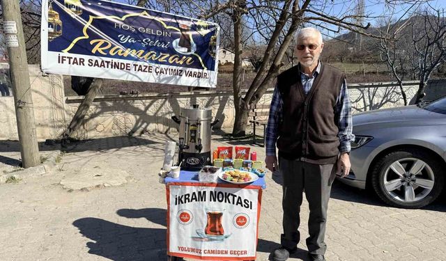 Tokat'ta iftara yetişme telaşı kazaya dönüşmesin diye 'ikram noktası' kuruldu