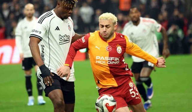 Trendyol Süper Lig: Beşiktaş: 0 - Galatasaray: 1 (İlk yarı)
