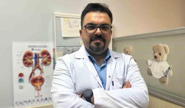 Üroloji Uzmanı Dr. Şığva: 'Taş hastalığı böbrek kaybına yol açıyor'