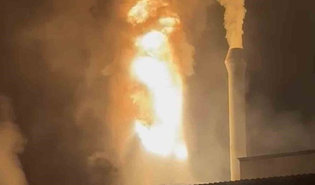 Yağ kazanı patlayan entegre tesisi alev alev yandı