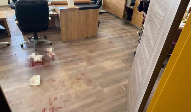 Yozgat'ta öğrenci yakını, okul müdürünü darbetti