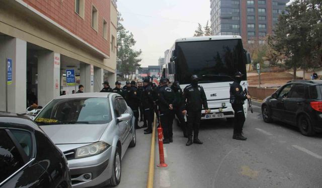Halfeti Belediyesi’ne Yolsuzluk Operasyonu: Eski Başkan Dahil 47 Gözaltı