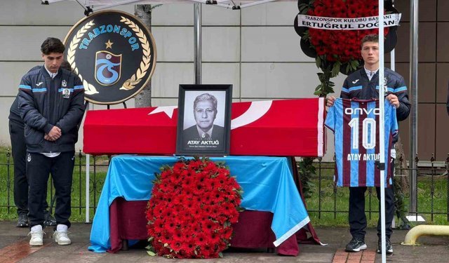 Atay Aktuğ için tören düzenlendi