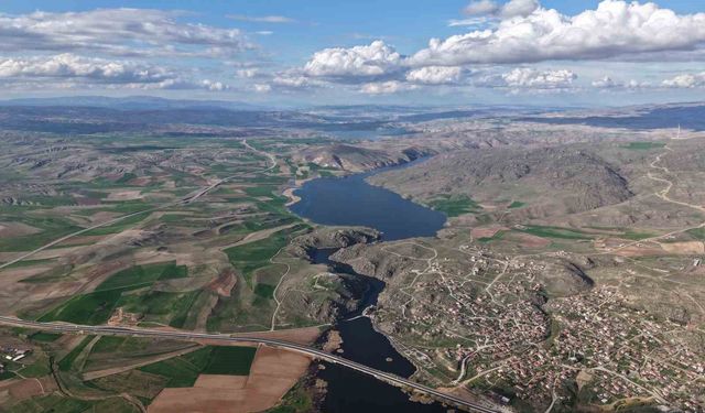 Baraj doldu, tarım arazileri suya doydu: Çiftçi verimli sezon bekliyor