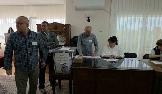 Edirne'de çifte vatandaşlar Bulgaristan seçimleri için sandık başında