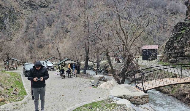 Gümüşkanat Şelalesi'ne yoğun ilgi