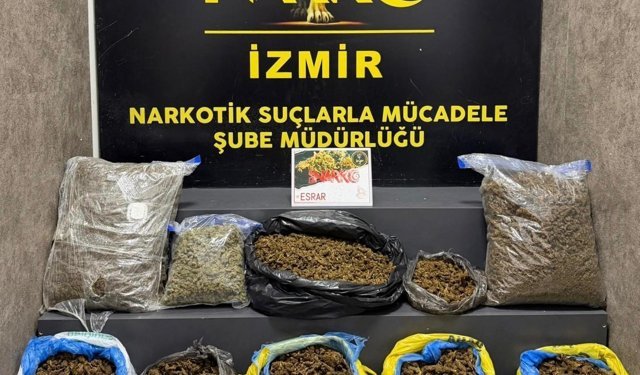 İzmir'de 16 kilo 550 gram esrar ele geçirildi