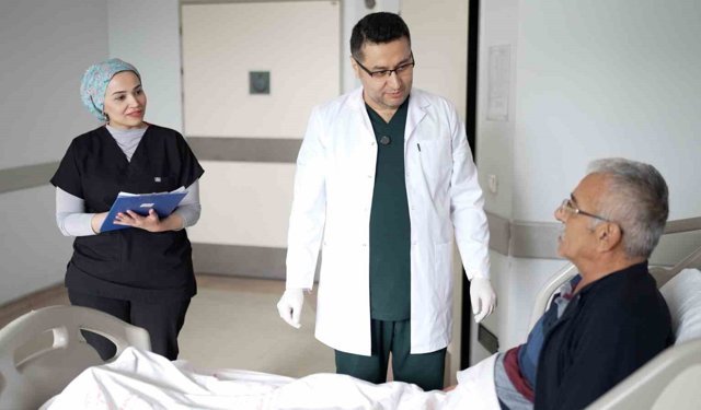 MEAH'ta kapalı yöntemle başarılı kanser ameliyatı