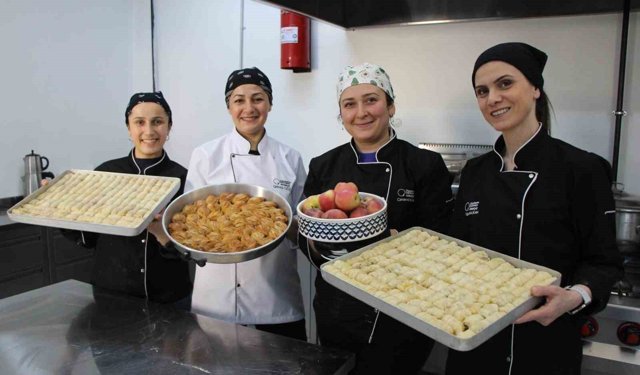 Misket elma tadında baklava