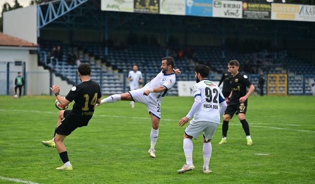 TFF 2. Lig: Karacabey Belediyespor: 4 - Kastamonuspor: 0