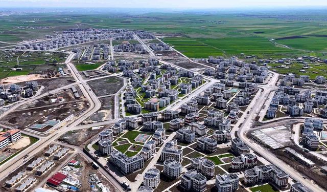 Bakan Kurum: 'Oğlaklı'da yeni bir şehir inşa ettik'