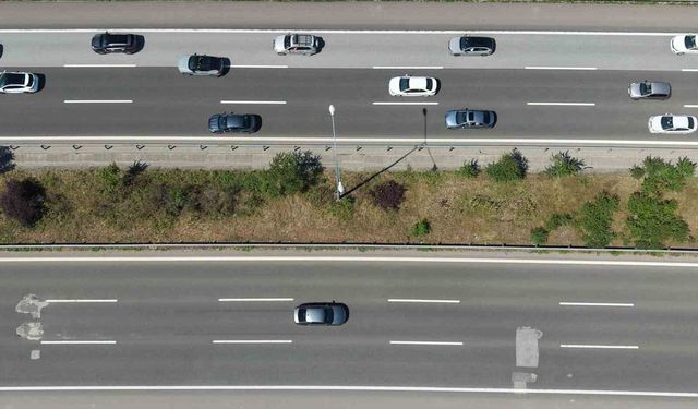 Bayram trafiği Düzce'de etkisini gösterdi