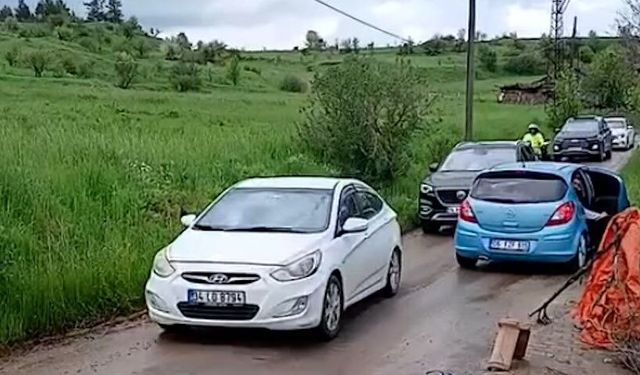 Bolu'da tatilciler köy yollarında yoğunluğa sebep oldu