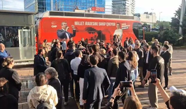 CHP Genel Merkezi önünde basın mensuplarına saldırı